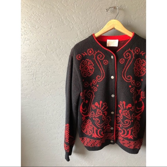 Pendleton Sweaters - Pendleton Vintage Red Black Print Cardigan Sweater